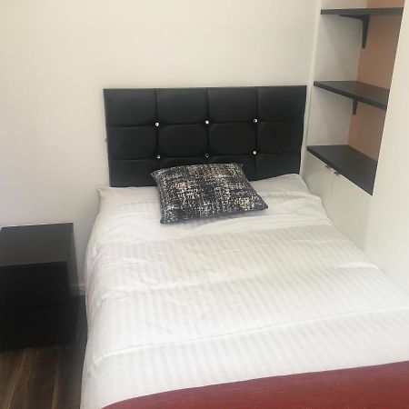 W12 Studios & Rooms 런던 외부 사진